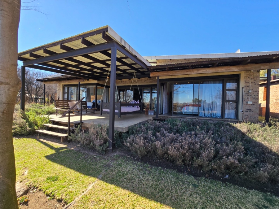 4 Bedroom Property for Sale in Viljoenskroon Rural Free State